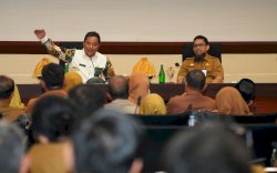 Bantu Anak Putus Sekolah, Pj Gubernur Sulsel Gagas SMP dan SMK Virtual