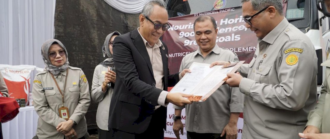 Wakil Menteri Pertanian, Harvick Hasnul Qolbi, melepas produk ekspor Suplemen Pakan Ternak dan Pakan Ternak ke negara Jepang dan Vietnam, Senin, 29 Januari 2024.