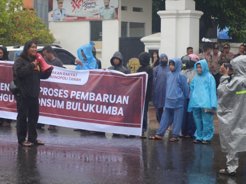 Konflik Lonsum dan Masyarakat Bulukumba Terus Berlanjut, Massa Geruduk Kantor BPN