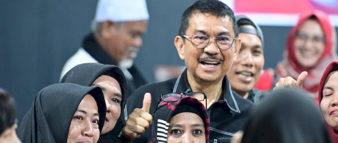 Kunker Di Makassar, ARW Didoakan Terpilih Lagi Kunker Di Makassar, ARW Didoakan Terpilih Lagi
