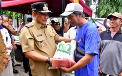 Launching Bantuan Pangan Kabupaten Maros 2024, Setiap Bulan Salurkan 147 Ton Beras