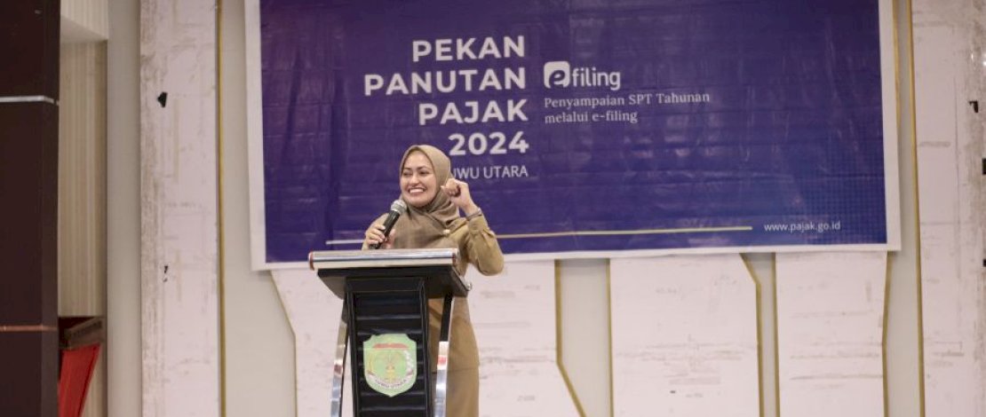 Bupati Luwu Utara, Indah Putri Indriani, saat menyampaikan sambutan pada Pekan Panutan Pajak yang digelar di Aula La Galigo Kantor Bupati Luwu Utara, Selasa, 30 Januari 2024.

