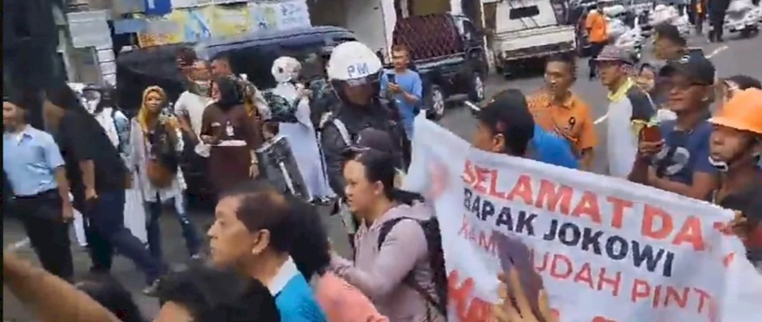 Aksi tolak Jokowi di Gunung Kidul yang viral di media sosial.