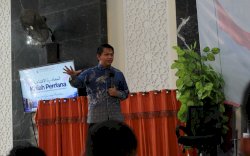 Ketua Umum PP LIDMI Ajak Mahasiswa STIBA Makassar Berkontribusi dalam Dunia Politik