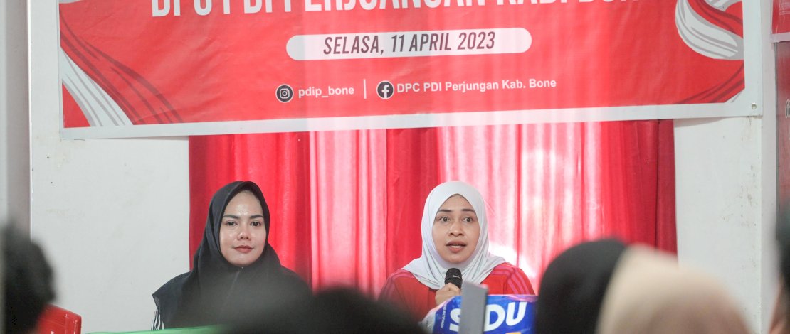 Calon Anggota Legislatif (Caleg) DPR RI Dapil Sulsel 2 Nomor Urut 3 dari Partai PDI Perjuangan, Fatmah Yusuf Ismail, menyambangi Kantor Dewan Pimpinan Cabang Kabupaten Bone, Kamis, 1 Februari 2024. Calon Anggota Legislatif (Caleg) DPR RI Dapil Sulsel 2 Nomor Urut 3 dari Partai PDI Perjuangan, Fatmah Yusuf Ismail, menyambangi Kantor Dewan Pimpinan Cabang Kabupaten Bone, Kamis, 1 Februari 2024.