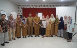 FGD SOP Pencegahan Perkawinan Anak, Kepala Bapperida Lutra Apresiasi Program USAID ERAT