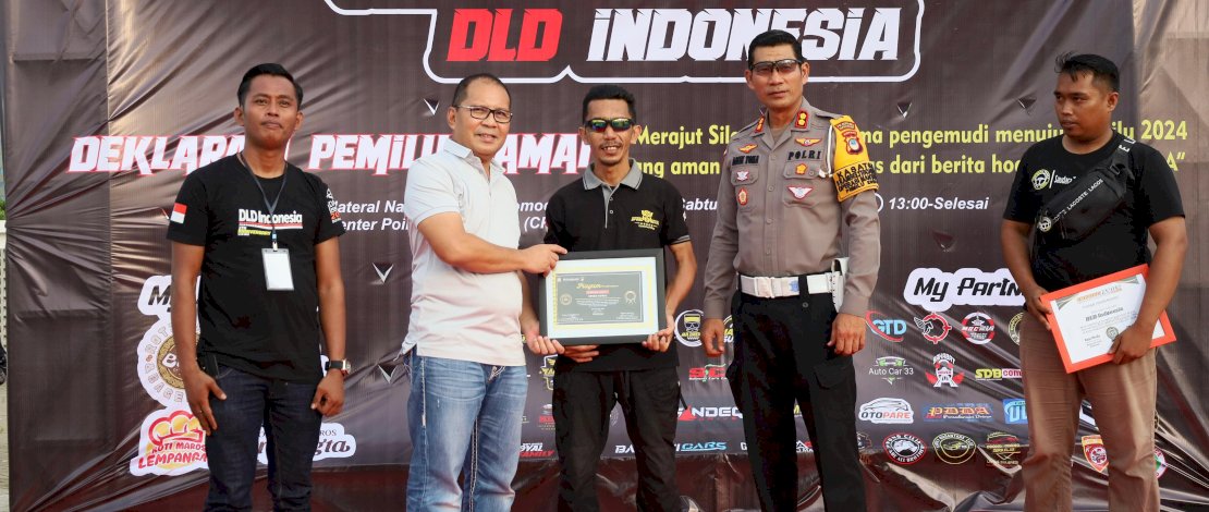 Bersama DLD Indonesia, Danny Pomanto Deklarasi Pemilu Damai dan Berkualitas Bersama DLD Indonesia, Danny Pomanto Deklarasi Pemilu Damai dan Berkualitas