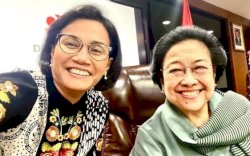 Hasto Blak-blakan Sebut Megawati dan Sri Mulyani Sering Ketemu