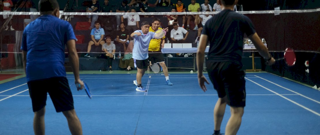 PHRI) Sulawesi Selatan merayakan ulang tahun ke-55 dengan menggelar badminton exhibition di Graha Pena.