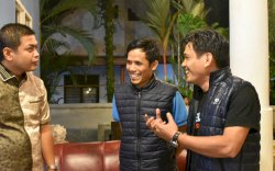 Rival di Kontestasi Pileg DPR RI, Dua Caleg Ini Tetap 'Mesra'  Saat Bertemu