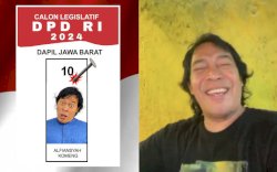 Pelawak Komeng Raih Suara Tertinggi di DPD Jawa Barat 