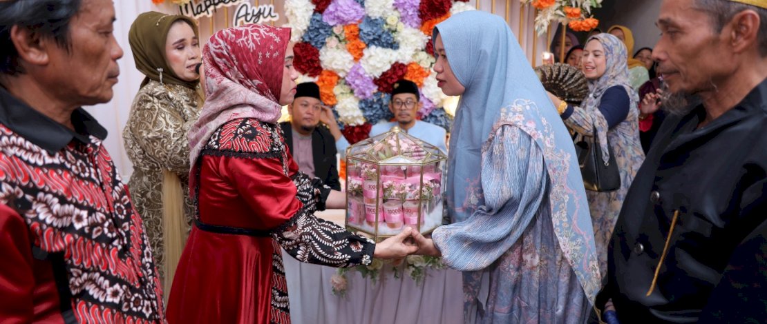 Seorang Gadis di Bone, Dilamar Sultan Kalimantan dengan Mahar Rp2 M