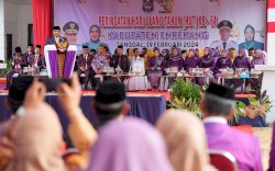 Peringatan 64 Tahun Kabupaten Enrekang, Pj Gubernur Sulsel Apresiasi Pembangunan di Sektor Infrastruktur dan Pertanian