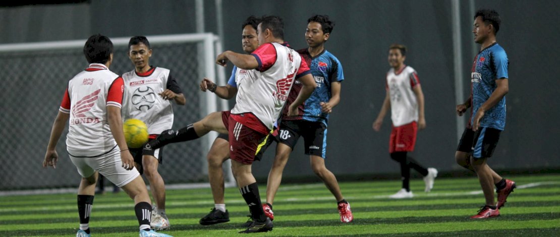 Bersama Jurnalis Makassar, Astra Internasional Meriahkan Ulang Tahun ke-67 dengan Fun Mini Soccer