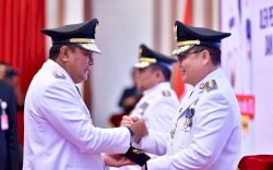 Pj Gubernur Sulsel Lantik Muhammad Saleh dan Andi Batara Lipu Sebagai Pj Bupati Luwu dan Wajo
