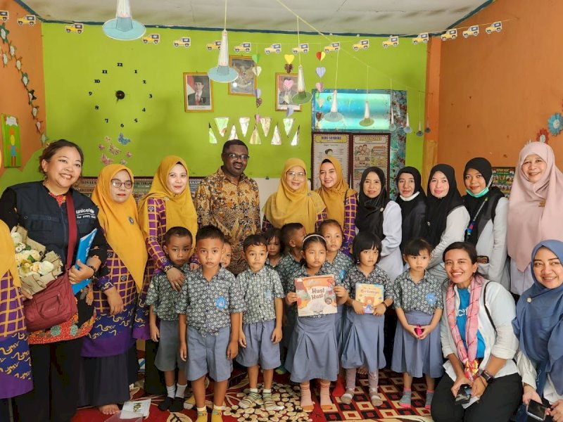 Perwakilan Deputi UNICEF Indonesia Kunjungi TK Pertiwi Galesong
