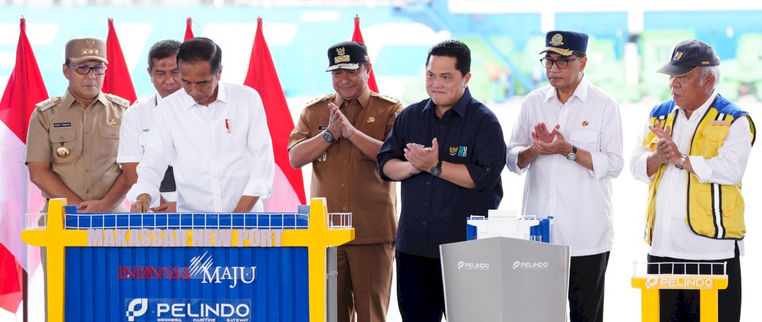 Wali Kota Makassar, Moh Ramdhan Pomanto, saat mendampingi Presiden Jokowi meresmikan MNP.