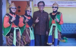 Tim pemenangan La Tinro La Tunrung  Minta Tim Lain Tunggu Keputusan Resmi KPU