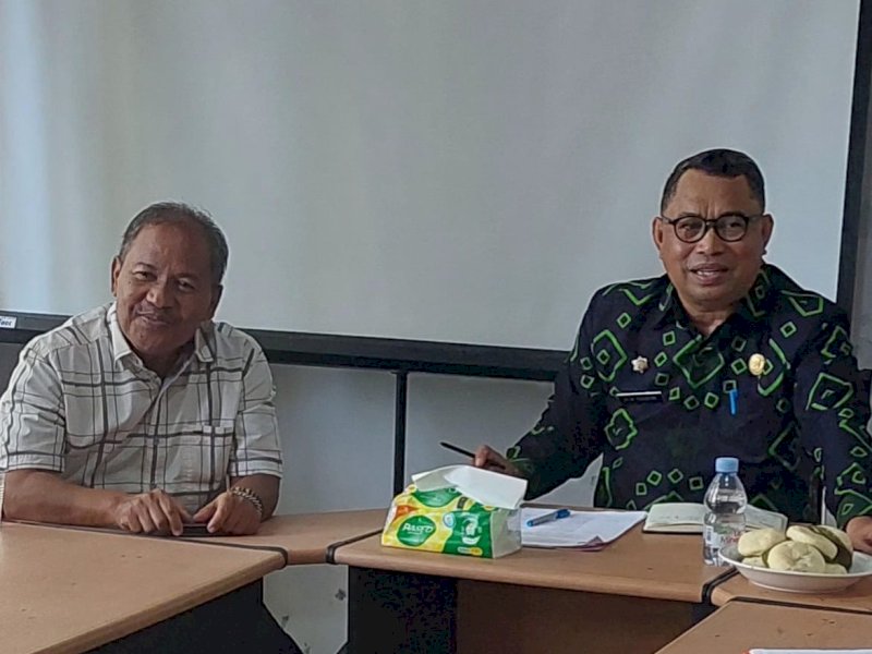 Kadis Dukcapil Lutra Apresiasi Pegawai yang Sukses Berikan Layanan Jelang Pemilu