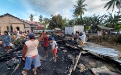 Kebakaran Hanguskan Empat Rumah di Desa Panyili Palakka