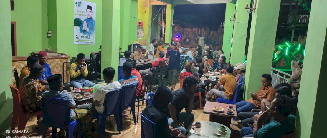 Suasana di posko pemenangan Caleg PKB, Bahtiar.