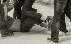 Nyaris Diamuk Massa Karena Curi Knalpot, Pelaku Ngaku Butuh Biaya Persalinan Isteri