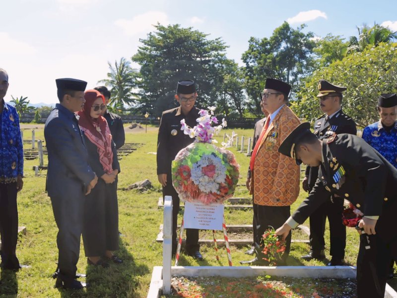 Pj. Bupati Takalar Hadiri Upacara Peringatan Hari Gugur Pahlawan Nasional