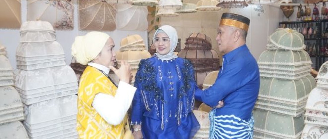 Perkenalkan Produk Kerajinan Lokal, Pemkab Bone Berpartisipasi dalam Kegiatan Incraft 2024 