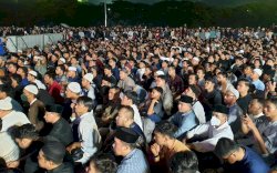 Tabligh Akbar Ustaz Khalid Basalamah di Karebosi Dipadati Ribuan Jamaah