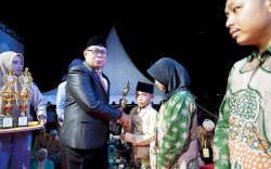 Kecamatan Mappadeceng Raih Juara Umum MTQ XIII Tingkat Kabupaten Luwu Utara
