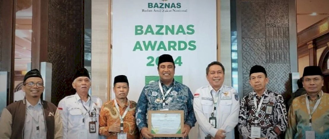 Bupati Maros, Dr. Chaidir Syam, Raih Penghargaan Bergengsi sebagai Pendukung Pengelola Zakat Terbaik Bupati Maros, Dr. Chaidir Syam, Raih Penghargaan Bergengsi sebagai Pendukung Pengelola Zakat Terbaik