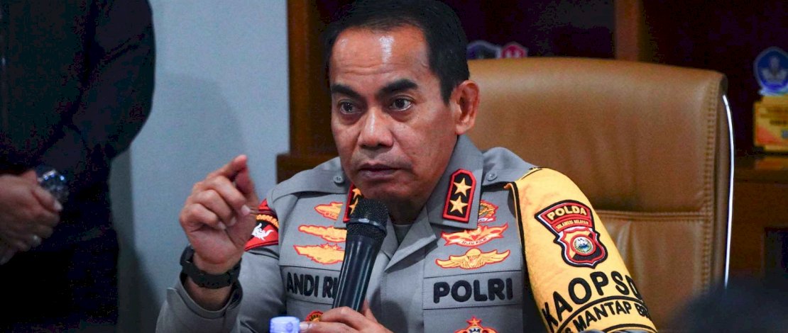 Kapolda sulsel Irjen Pol Andi Rian R Djajadi, SIK., MH.