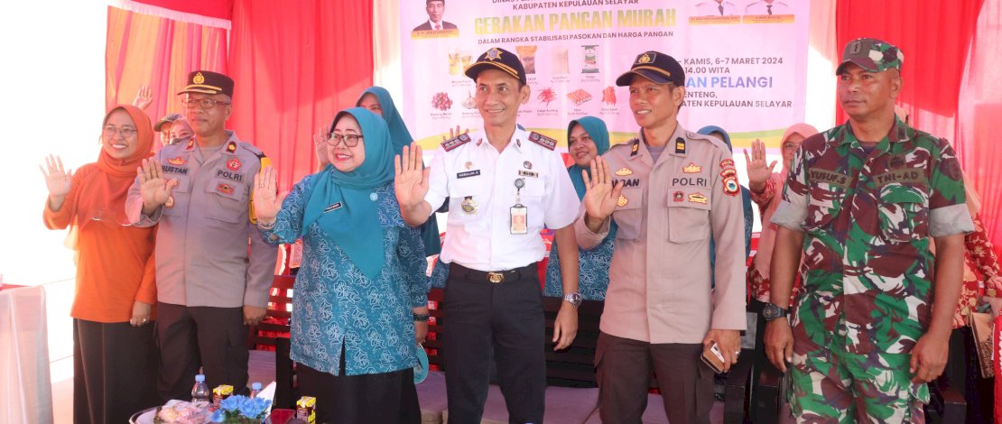 Pemerintah Kabupaten Kepulauan Selayar melalui Dinas Pertanian dan Ketahanan Pangan (DPK)  menggelar Gerakan Pangan Murah, di Taman Pusaka Benteng Selayar, Rabu, 6 Maret 2024. 