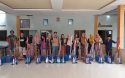 Jelang Ramadan, Huadi Group Serahkan Bantuan untuk 14 Masjid di Pa&rsquo;jukukang