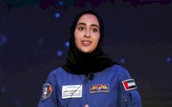 NASA Kembangkan Hijab Khusus Astronot Perempuan