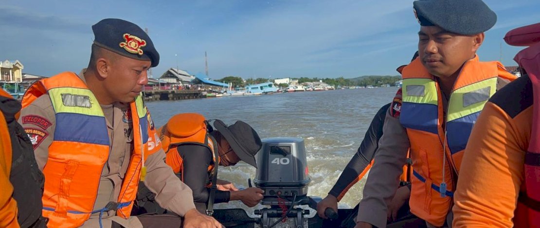 Tim SAR Gabungan masih berusaha mencari nelayan yang dilaporkan hilang di Pulau Sembilan, Kabupaten Sinjai.