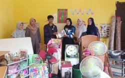 Huadi Group Salurkan Bantuan untuk PAUD KB Al-Ikhlas Papan Loe 