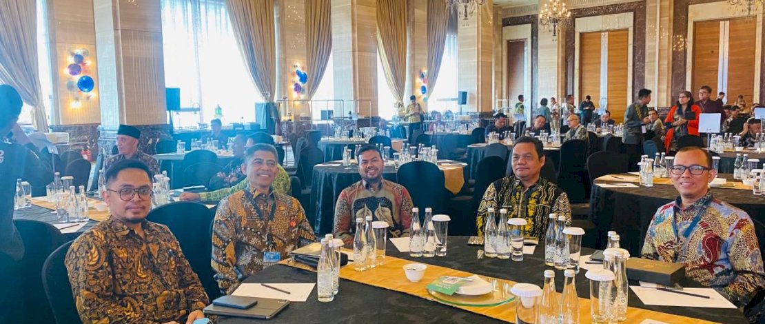 Sekretaris Daerah H. M. Muh. Arifin Nur, Kepala Bappeda Alfian Afandy Syam, dan Kabag Umum Paisal Abdul Malik, mewakili Pemkab Jeneponto pada Rapat Koordinasi Nasional (Rakornas) Pembangunan IKN, yang digelar di Grand Balroom Hotel Kempinski West Mall, Grand Indonesia, Jakarta. Sekretaris Daerah H. M. Muh. Arifin Nur, Kepala Bappeda Alfian Afandy Syam, dan Kabag Umum Paisal Abdul Malik, mewakili Pemkab Jeneponto pada Rapat Koordinasi Nasional (Rakornas) Pembangunan IKN, yang digelar di Grand Balroom Hotel Kempinski West Mall, Grand Indonesia, Jakarta.