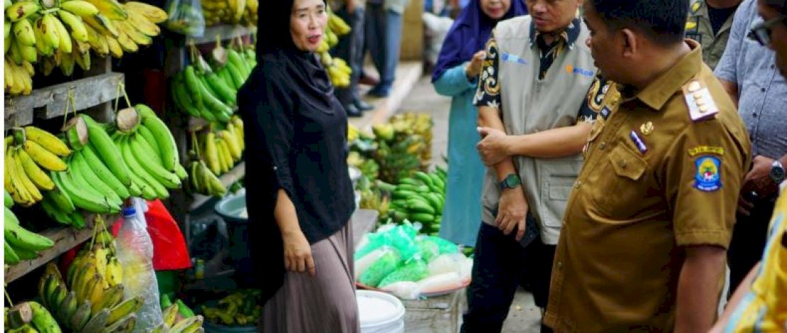 Temukan Pisang Asal Palopo Dijual di Pasar Karisa Pj Bupati Jeneponto Panggil Kadis Pertanian Temukan Pisang Asal Palopo Dijual di Pasar Karisa Pj Bupati Jeneponto Panggil Kadis Pertanian
