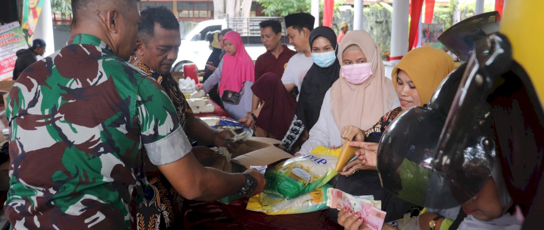 Pemerintah Kabupaten Kepulauan Selayar kembali menggelar Gerakan Pangan Murah, yang dilaksanakan di Pendopo Dekranasda (Eks Rujab Bupati). Pemerintah Kabupaten Kepulauan Selayar kembali menggelar Gerakan Pangan Murah, yang dilaksanakan di Pendopo Dekranasda (Eks Rujab Bupati).