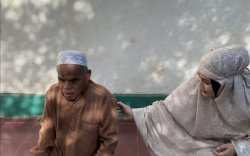 Putri Dakka Berangkatkan Umrah Muadzin Tuna Netra di Maros