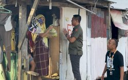 Sulsel Ramadan Berbagi Bahagia, Disbudpar Sulsel Door To Door Bagikan Bingkisan 