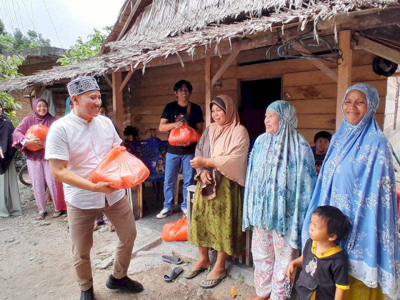 Dinkes Luwu Utara Bagi-bagi Sembako di Bulan Ramadan