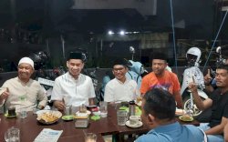 Kebersamaan Anggota DPRD Kota Makassar di Warung Kopi Dg Anas