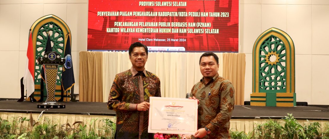 Pemkot Makassar Sabet Penghargaan Kota Peduli HAM 2023