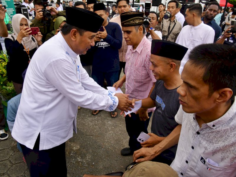 Gerakan Ramadan Berbagi Bahagia Dihadiri Puluhan Ribu Warga di Bone