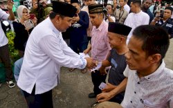 Gerakan Ramadan Berbagi Bahagia Dihadiri Puluhan Ribu Warga di Bone