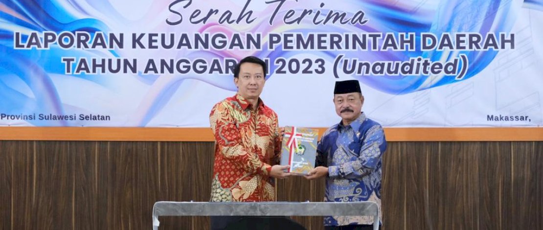 Pemerintah Kabupaten (Pemkab) Gowa melalui Wakil Bupati Gowa, Abdul Rauf Malaganni menyerahkan Laporan Keuangan Pemerintah Daerah (LKPD) Tahun Anggaran 2023, di Kantor BPK RI Perwakilan Sulsel, Sabtu, 30 Maret 2024. Pemerintah Kabupaten (Pemkab) Gowa melalui Wakil Bupati Gowa, Abdul Rauf Malaganni menyerahkan Laporan Keuangan Pemerintah Daerah (LKPD) Tahun Anggaran 2023, di Kantor BPK RI Perwakilan Sulsel, Sabtu, 30 Maret 2024.