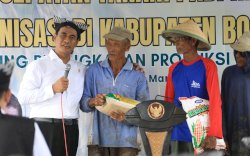 Anggaran Pupuk Ditambah Rp28 Triliun, DPR Sebut Mentan Amran Sebagai Pejuang Petani