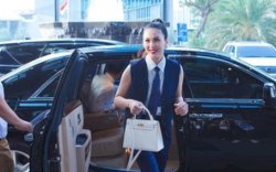 Mobil Rolls Royce Hadiah Ultah Sandra Dewi dari Harvey, Disita Kejagung
